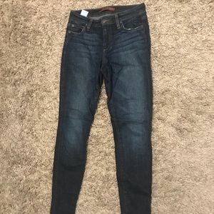Joe’s skinny jean